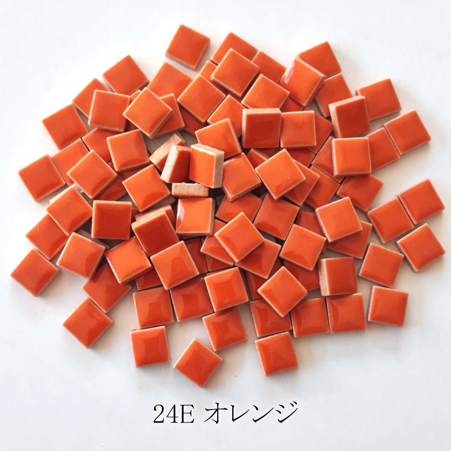 モザイクタイル【10mm角】選べる単色カラー バラ石 100g(約100個入)赤、オレンジ、ピンク、ブラウン系色 美濃焼タイル 純正品 国産