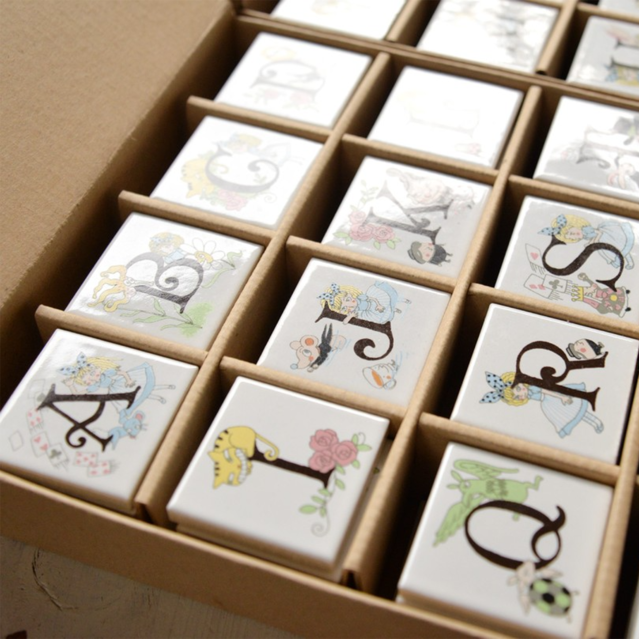 ゼルポティエ アルファベットタイル アリス 45mm シンジカトウ ShinziKatoh 45角