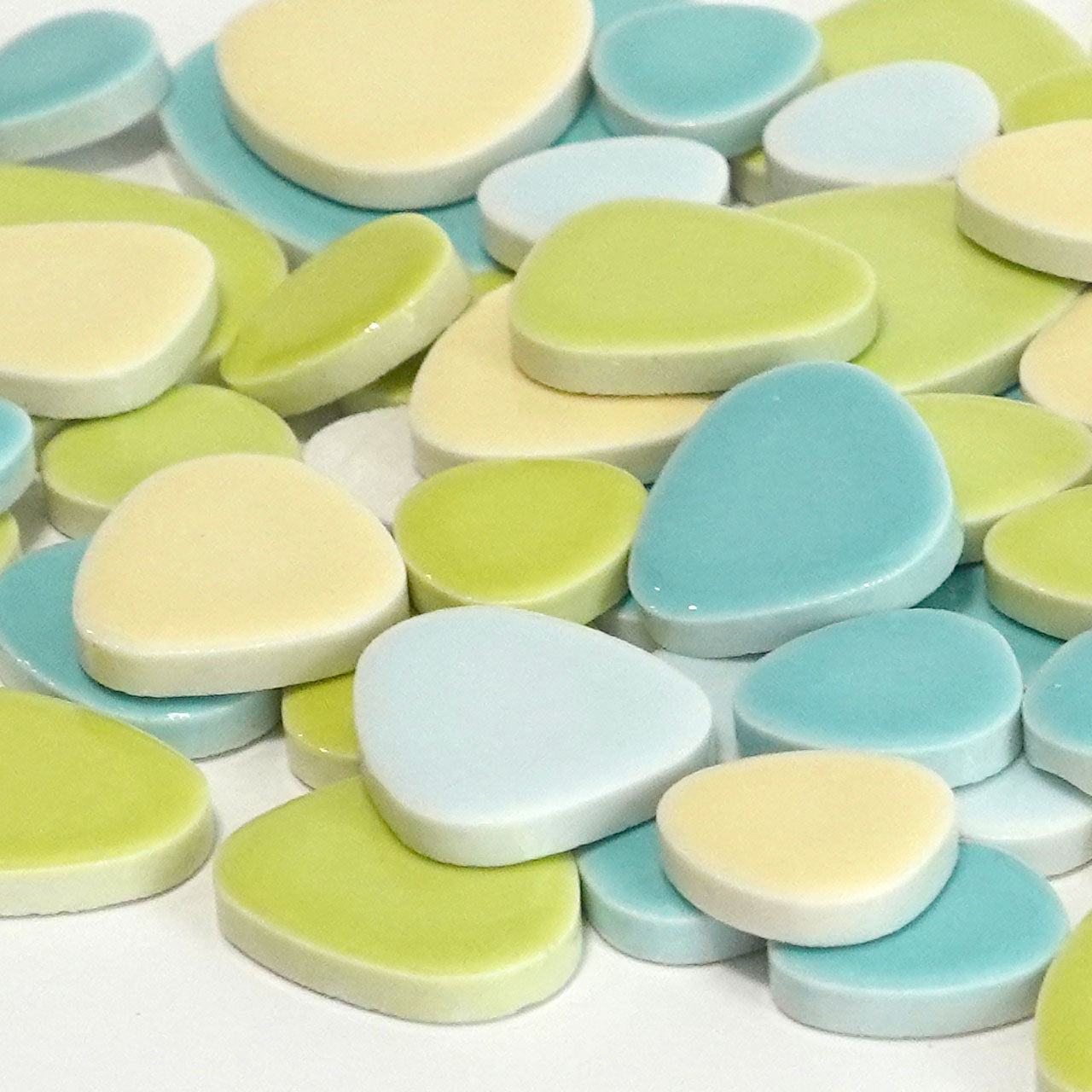 玉石パステルモザイクタイル バラ石ミックスカラー｜おにぎり型 全3色｜美濃焼タイル｜DIY・キッチン・洗面・クラフト・工作に