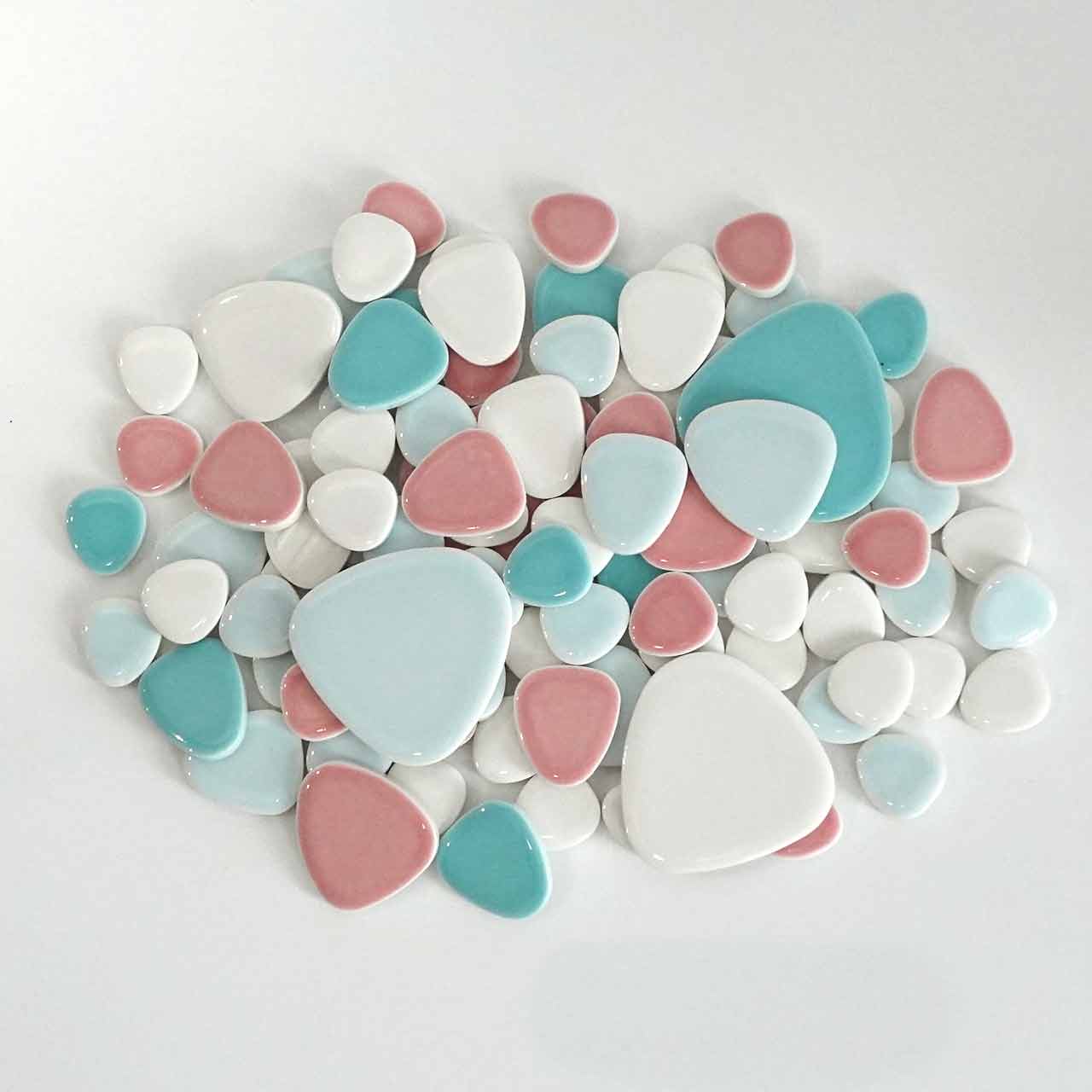 玉石パステルモザイクタイル バラ石ミックスカラー｜おにぎり型 全3色｜美濃焼タイル｜DIY・キッチン・洗面・クラフト・工作に