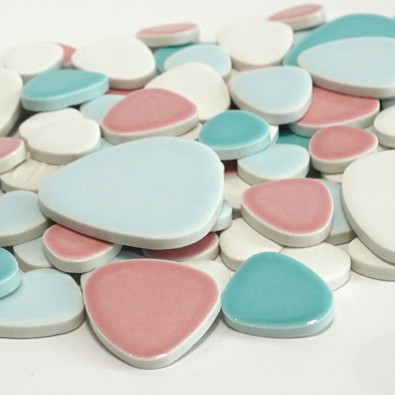 玉石パステルモザイクタイル バラ石ミックスカラー｜おにぎり型 全3色｜美濃焼タイル｜DIY・キッチン・洗面・クラフト・工作に